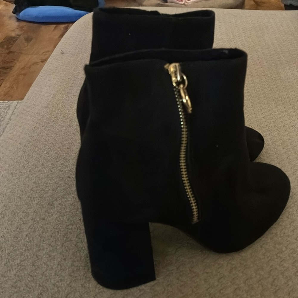 Pull & bear black suede boots
